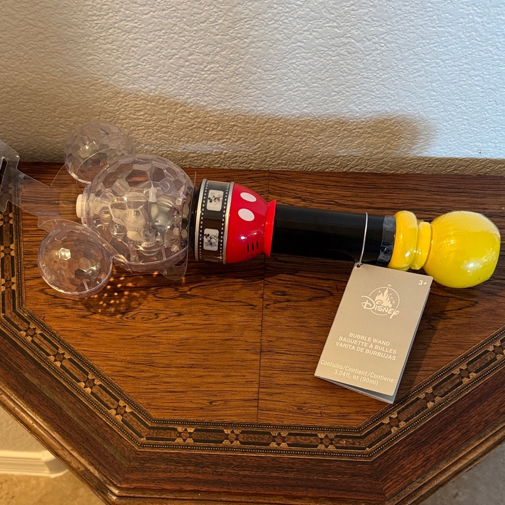 New Unused Disney Mickey Mouse Red and Yellow Bubble Wand
